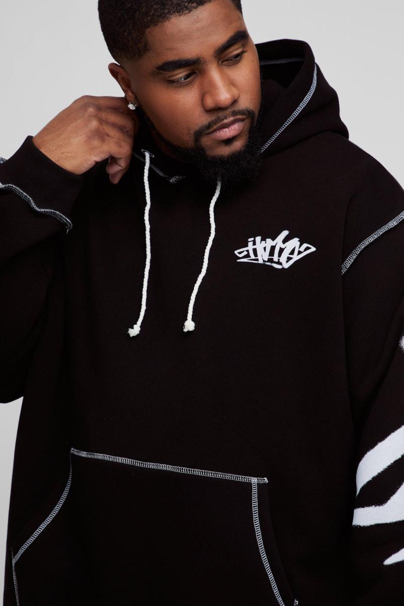 Плюс великий спортивний костюм із капюшоном і графіті