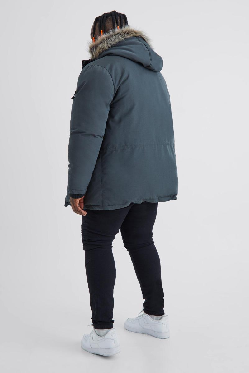 Крім того, вугільна куртка-парка з капюшоном зі штучного хутра