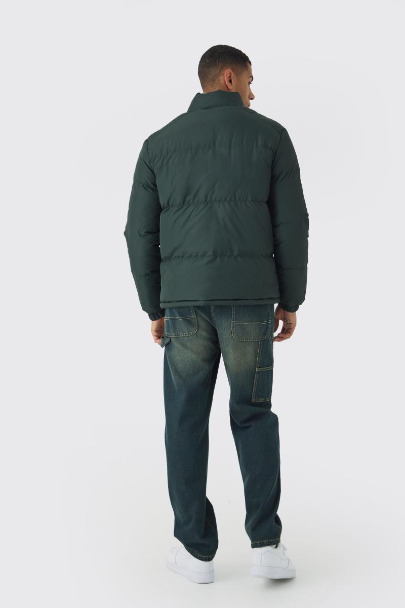 Пуховик кольору хакі з воронковим вирізом