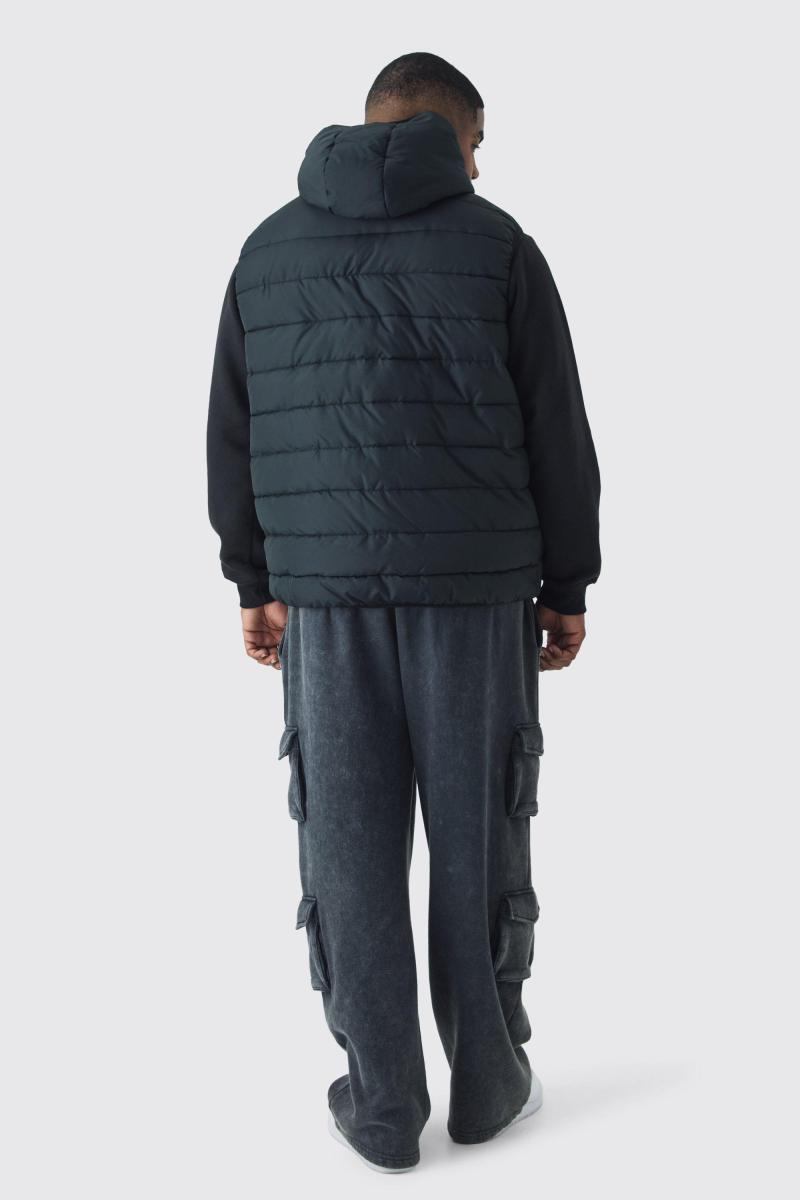 Плюс стьобаний чорний жилет із капюшоном на блискавці