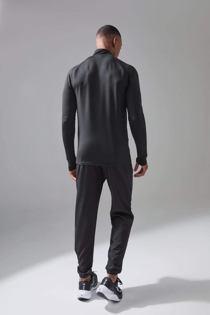 Man Active Quarter Zip та Jogger Tracksuit