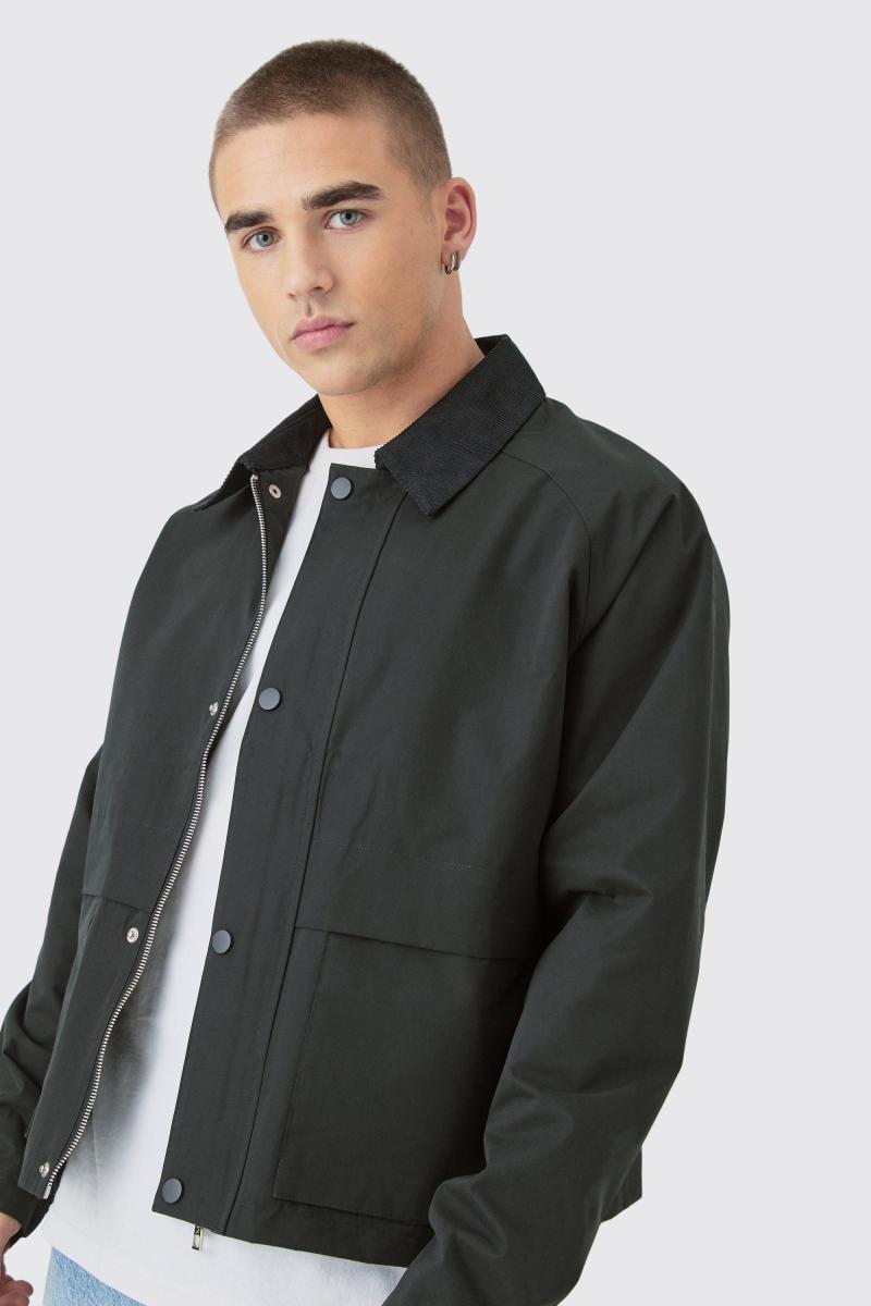 Чорна робоча куртка зі шнуровим коміром